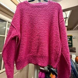 Double Zero Bouclé Crewneck Sweater in Hot Pink
